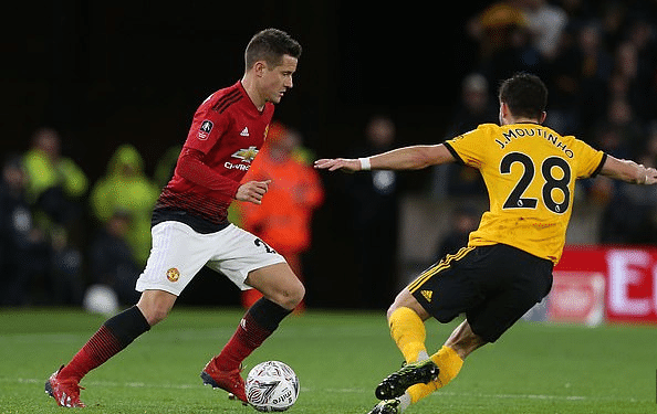 當地足球成 當地足球成